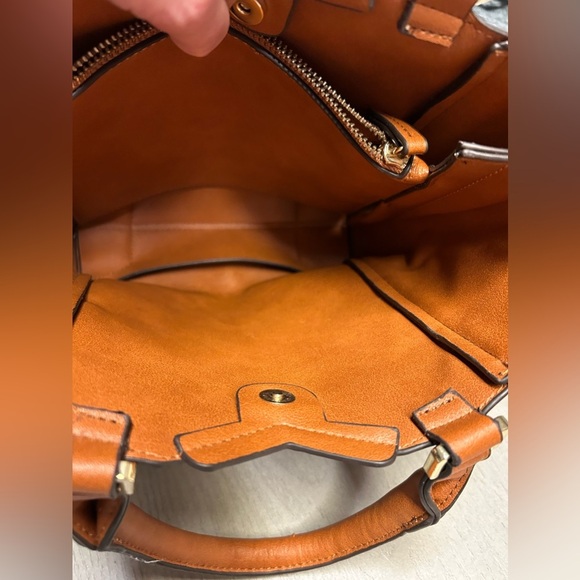 Steve Madden FloralHandbag Perfect Spring Bag. Medium Size Colorful‎ Tote - Picture 14 of 16